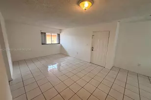 2745 W 61st Pl, Hialeah, FL 33016 - Photo 10