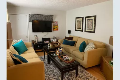 3340 Torremolinos Ave #A-40, Doral, FL 33178 - Photo 14