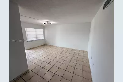 1325 W 68th St #419, Hialeah, FL 33014 - Photo 10