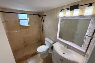 1325 W 68th St, Hialeah, FL 33014 - Photo 12
