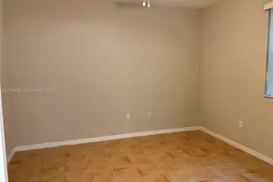 620 SW 107th Ave, Pembroke Pines, FL 33025 - Photo 30