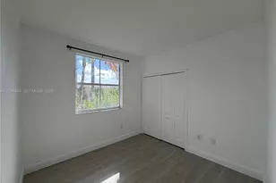 1692 SE 29th Ct, Homestead, FL 33035 - Photo 20