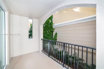 17145 N Bay Rd #4203, Sunny Isles Beach, FL 33160 - Photo 26