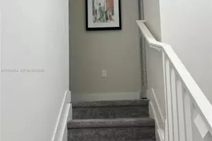 4745 NW 84th Ct, Doral, FL 33166 - Photo 20