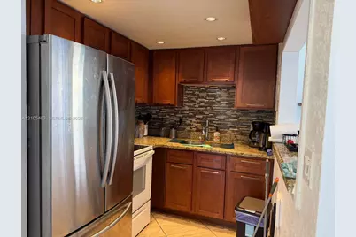 2420 Diana Dr #407, Hallandale Beach, FL 33009 - Photo 4