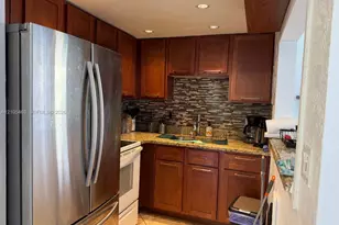 2420 Diana Dr, Hallandale Beach, FL 33009 - Photo 4