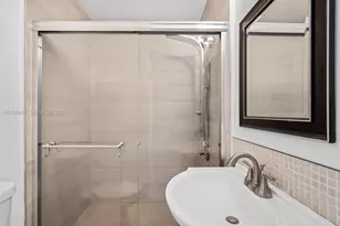 2830 NE 56th Ct, Fort Lauderdale, FL 33308 - Photo 22