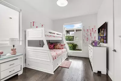 10445 NW 68th Ter, Doral, FL 33178 - Photo 26