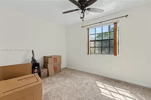 889 Hamilton Dr, Homestead, FL 33034 - Photo 22