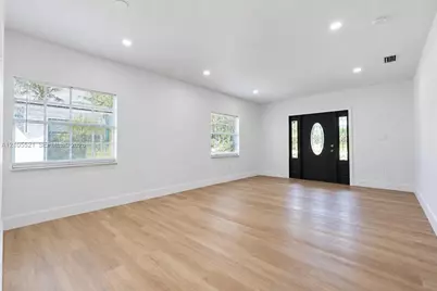 2276 NW 81st St, Miami, FL 33147 - Photo 6