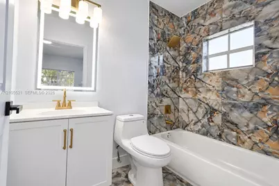 2276 NW 81st St, Miami, FL 33147 - Photo 14