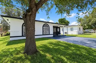 2276 NW 81st St., Miami, FL 33147 - Photo 22