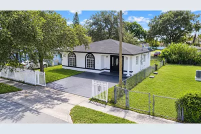 2276 NW 81st St, Miami, FL 33147 - Photo 20