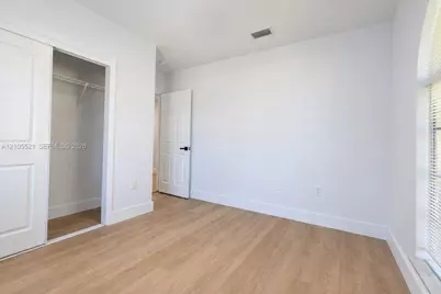 2276 NW 81st St, Miami, FL 33147 - Photo 16