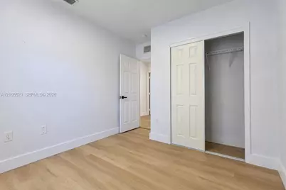 2276 NW 81st St, Miami, FL 33147 - Photo 10