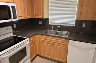7570 SW 82nd St, Miami, FL 33143 - Photo 2