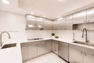 406 St Andrews Rd, Hollywood, FL 33021 - Photo 4
