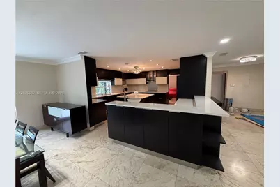 2215 NE 204th St, Miami, FL 33180 - Photo 24