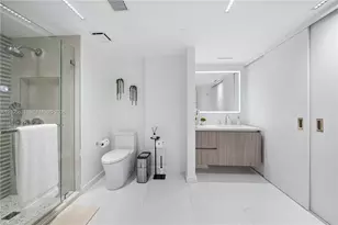 2000 Island Blvd, Aventura, FL 33160 - Photo 26