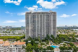2000 Island Blvd, Aventura, FL 33160 - Photo 44