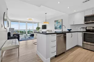 100 Bayview Dr, Sunny Isles Beach, FL 33160 - Photo 4