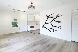 1111 SW 11th St, Miami, FL 33130 - Photo 4