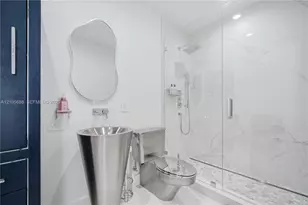 164 W Avenue C, Key Largo, FL 33037 - Photo 38