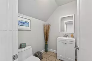 3726 NE 166th St, North Miami Beach, FL 33160 - Photo 16