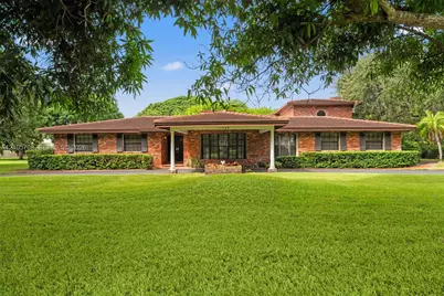 11220 SW 58th Ct, Pinecrest, FL 33156 - Photo 2