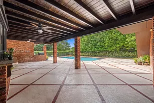 11220 SW 58th Ct, Pinecrest, FL 33156 - Photo 6