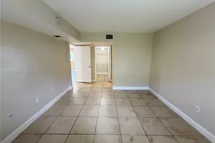 4785 SW 62nd Ave, Davie, FL 33314 - Photo 10