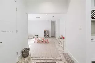 530 Sabal Palm Rd, Miami, FL 33137 - Photo 38