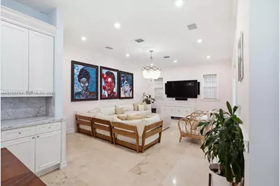 6011 SW 82nd St, South Miami, FL 33143 - Photo 20