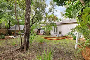 668 NE 70th St, Miami, FL 33138 - Photo 36