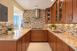 3901 S Ocean Dr, Hollywood, FL 33019 - Photo 4