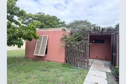 10343 Greenhouse Rd, Pembroke Pines, FL 33026 - Photo 30