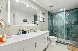 2756 W 54th St, Hialeah, FL 33016 - Photo 14