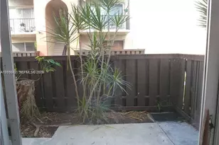 10794 N Kendall Dr, Miami, FL 33176 - Photo 2