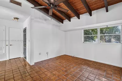 5821 SW 89th Pl, Miami, FL 33173 - Photo 12