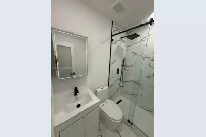 775 E 6th Pl, Hialeah, FL 33010 - Photo 38