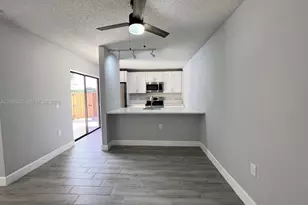 2001 20th Wy, West Palm Beach, FL 33407 - Photo 2