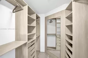 1300 Brickell Bay Dr, Miami, FL 33131 - Photo 4