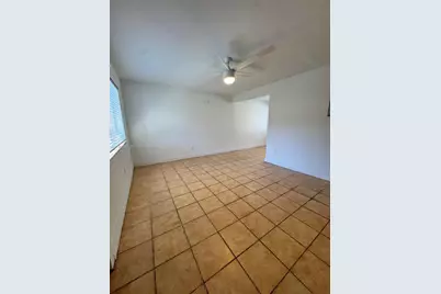 2063 NE 167th St #A, North Miami Beach, FL 33162 - Photo 8