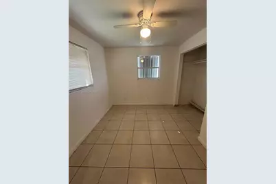 1601 W Avenue H W, Riviera Beach, FL 33404 - Photo 10