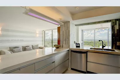 2655 Collins Ave #2301, Miami Beach, FL 33140 - Photo 20