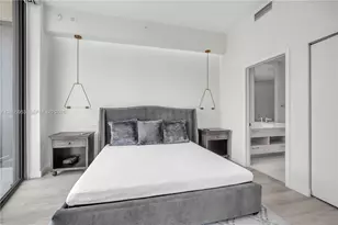55 SW 9th St, Miami, FL 33130 - Photo 6