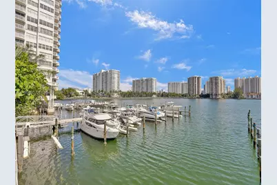 18011 Biscayne Blvd #1904, Aventura, FL 33160 - Photo 20