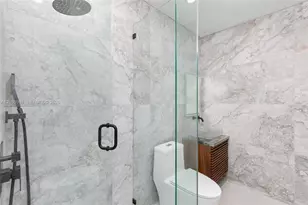 18735 NE 18th Ave, Miami, FL 33179 - Photo 16