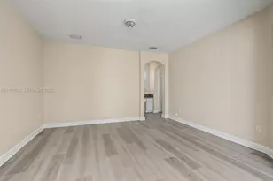 8205 NW 116th Ave, Doral, FL 33178 - Photo 12