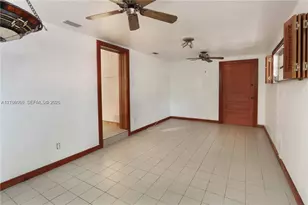 868 W 34th St, Hialeah, FL 33012 - Photo 8